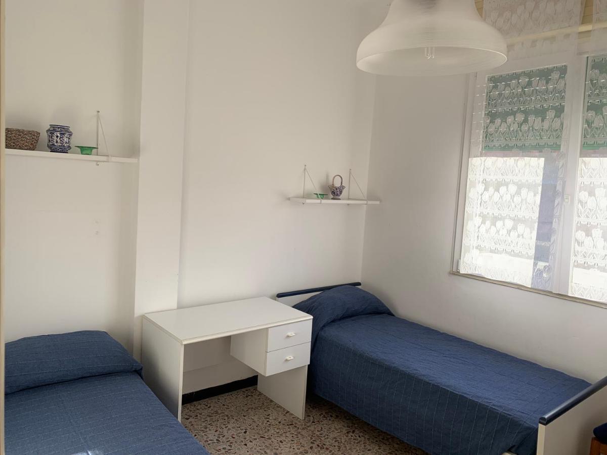 Casa Bianca 6 - Confortevole In Centro A Монелья Экстерьер фото